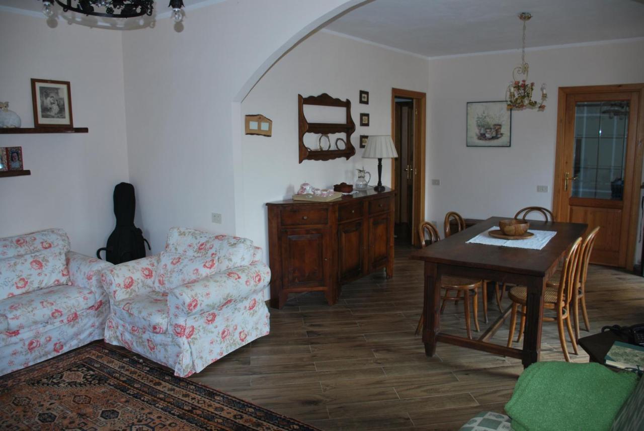 La Casina Di Croxe Bed & Breakfast Crocefieschi Bagian luar foto